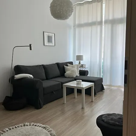 Balaton1 Apartman *